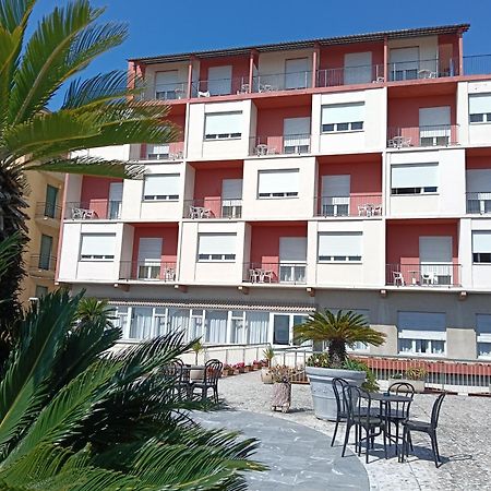 Hotel Robinia インペリア エクステリア 写真